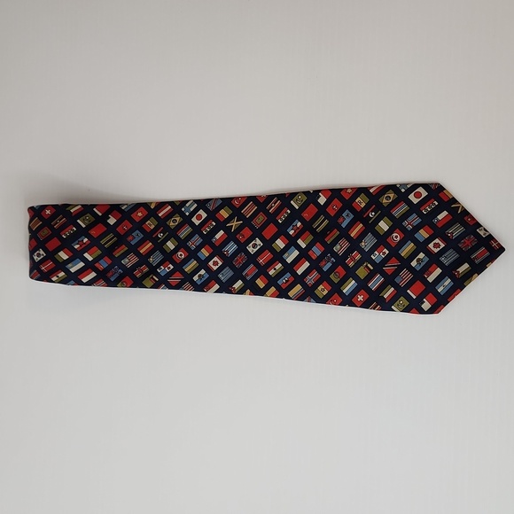 F.R. Tripler & Co by Richel formal neck tie world flags diversity back t - Picture 2 of 6